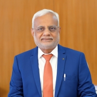 200
